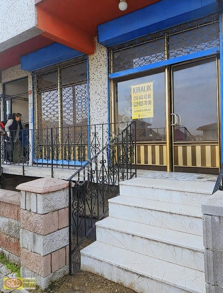 Üsküdar Yavuztürk Kiralık Ofis Yavuztürk Mahallesi Ana Cadde Üzerinde Bulunan 25 M2 Dükkan Kira