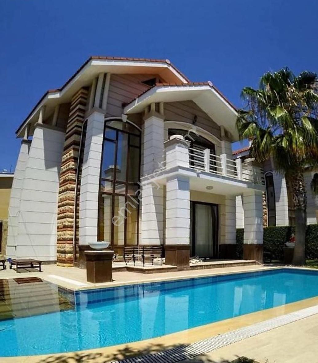 Serik Belek Satılık Villa Antalya Belek'te Muhteşem Manzarası İle Satılık Villa