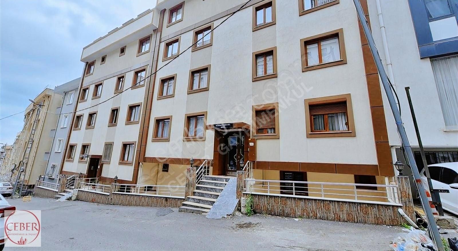 Maltepe Zümrütevler Satılık Daire Ceber Den Fırsat Ters Dubleks 3+1 Kiracılı Daire