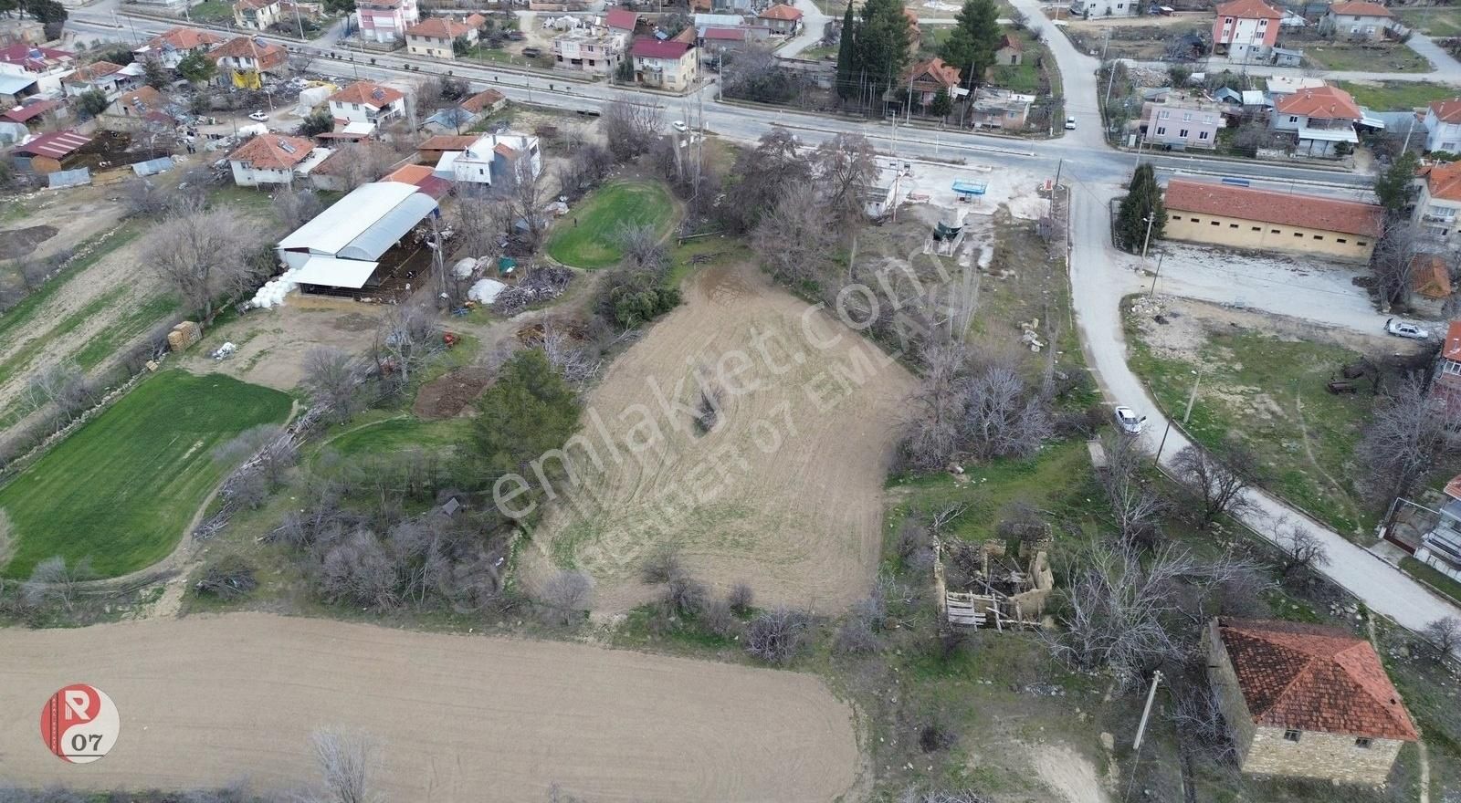 Antalya Korkuteli Bozova Mahallesi'nde Satılık 461m2 Bahçe - Görsel 10