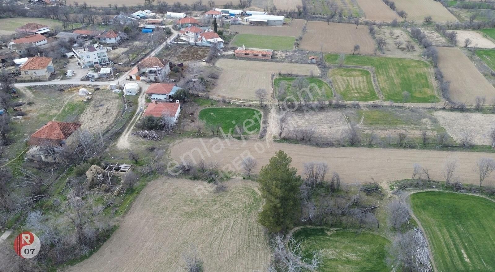 Antalya Korkuteli Bozova Mahallesi'nde Satılık 461m2 Bahçe - Görsel 7