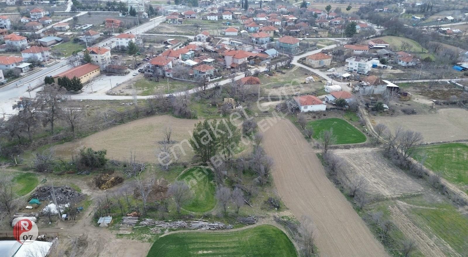 Antalya Korkuteli Bozova Mahallesi'nde Satılık 461m2 Bahçe - Görsel 6