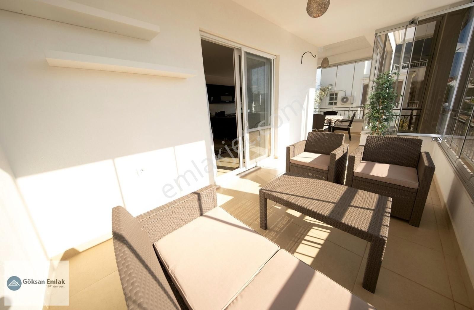 Akbük Merkezde Satılık Full Eşyalı Havuzlu 2+1 Daire - Görsel 14