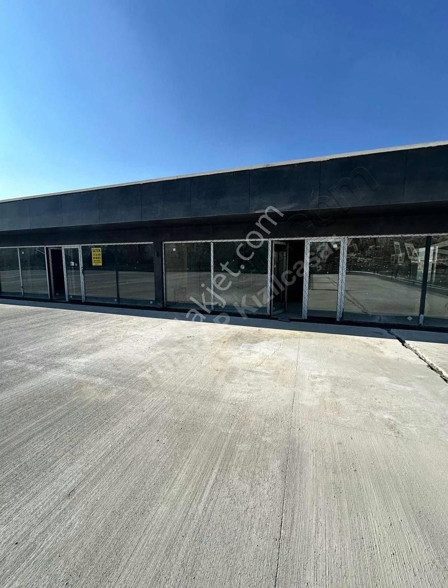 Anadolu Bulvar "auto Zone" Projesinde Bulvara Cephe İşyeri - Görsel 4