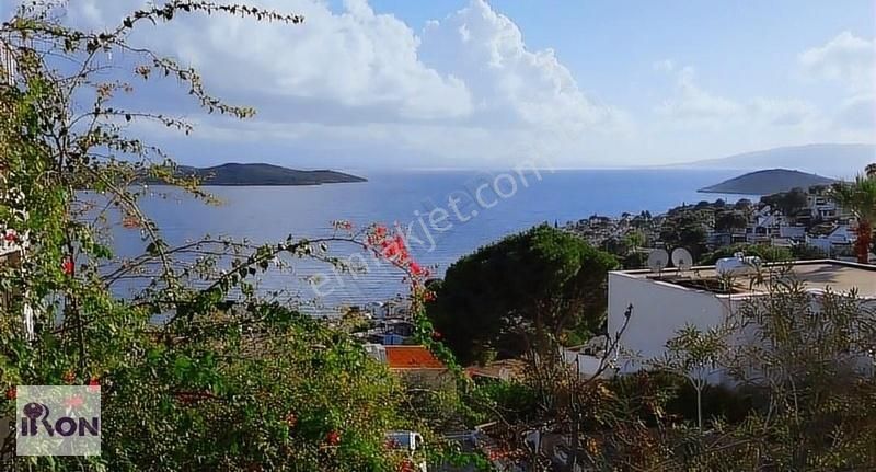 Bodrum Bitez Kiralık Villa Bodrum Aktur'da 2 Büyük Balkondan Muhteşem Deniz Manzaralı Villa