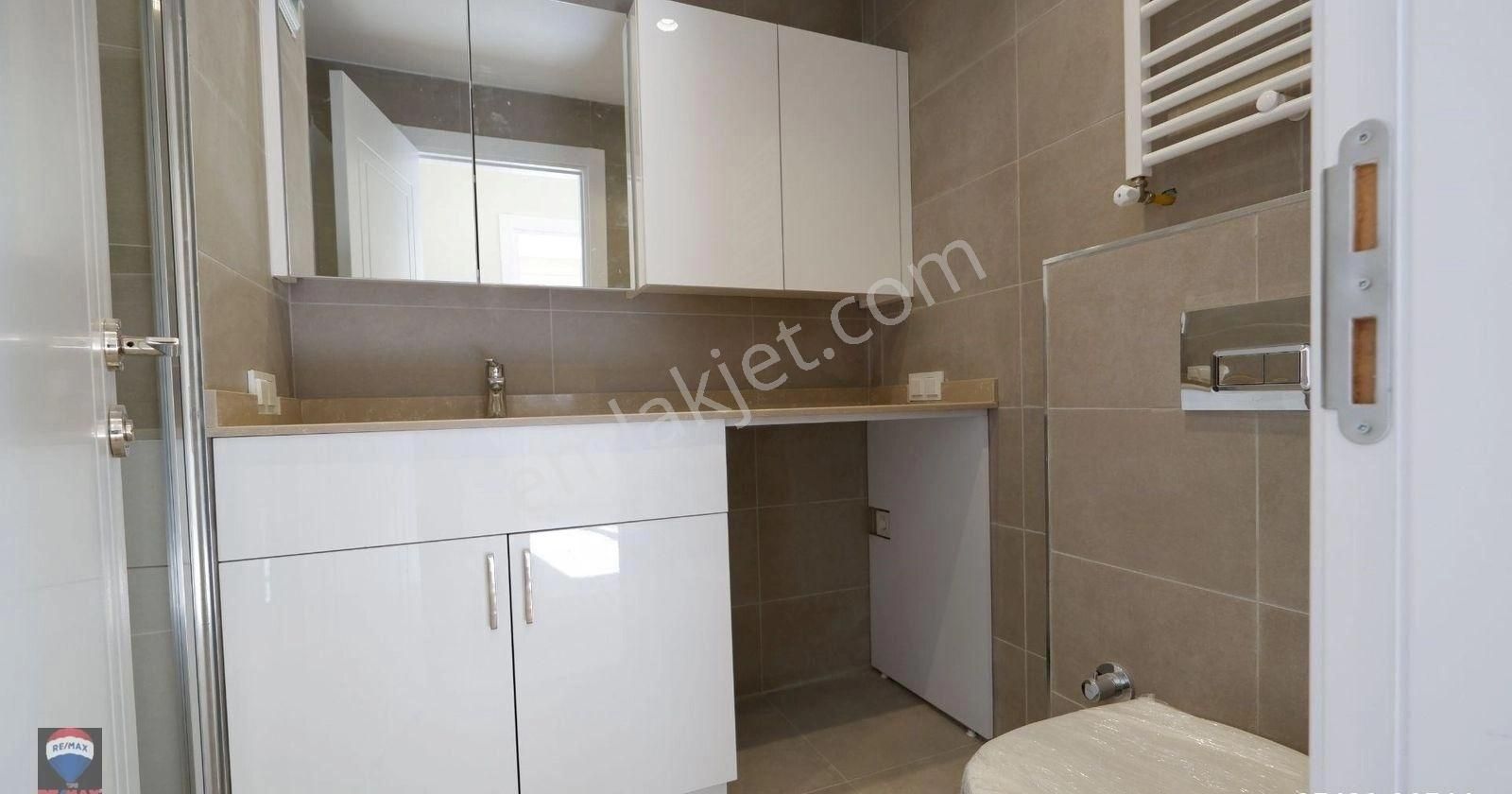 Suadiye'de Kısmi Deniz Manzaralı Satılık 2+1 Daire 105 M2 - Görsel 18