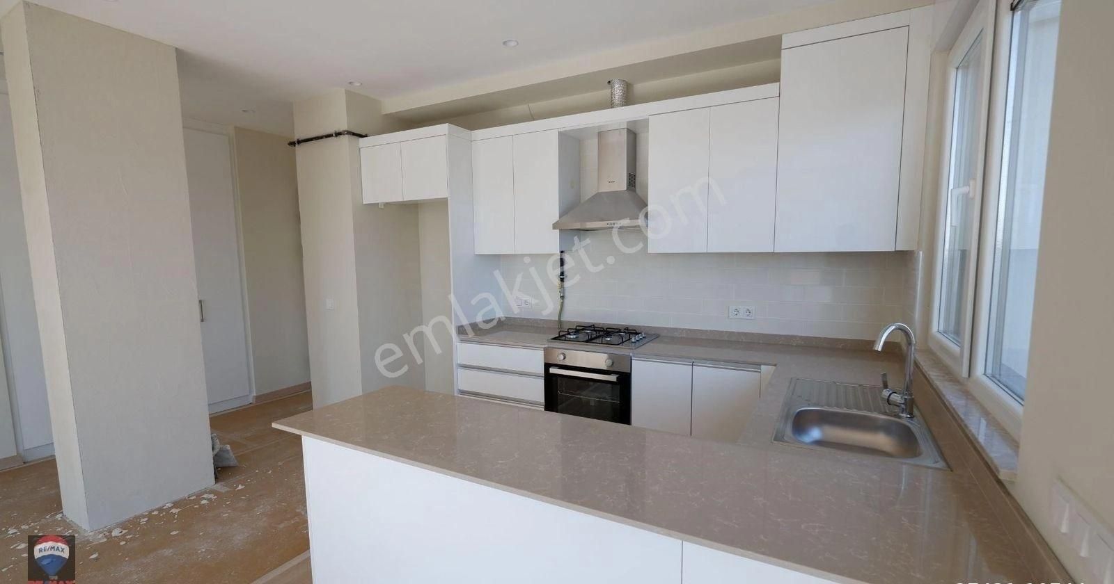 Suadiye'de Kısmi Deniz Manzaralı Satılık 2+1 Daire 105 M2 - Görsel 16