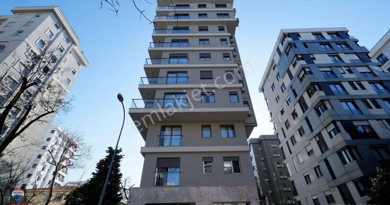 Kadıköy Suadiye Satılık Daire Suadiye'de Kısmi Deniz Manzaralı Satılık 2+1 Daire 105 M2