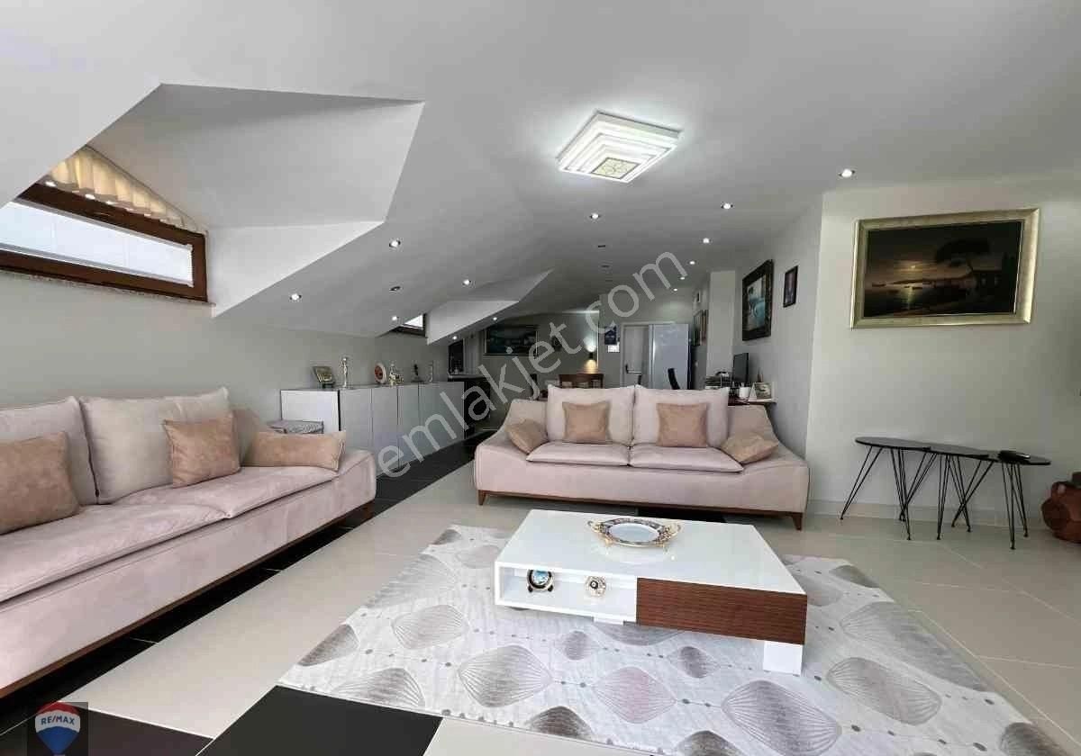 Çınar'da Özel Dekorasyonlu 3+2 Manzaralı Dubleks - Görsel 27