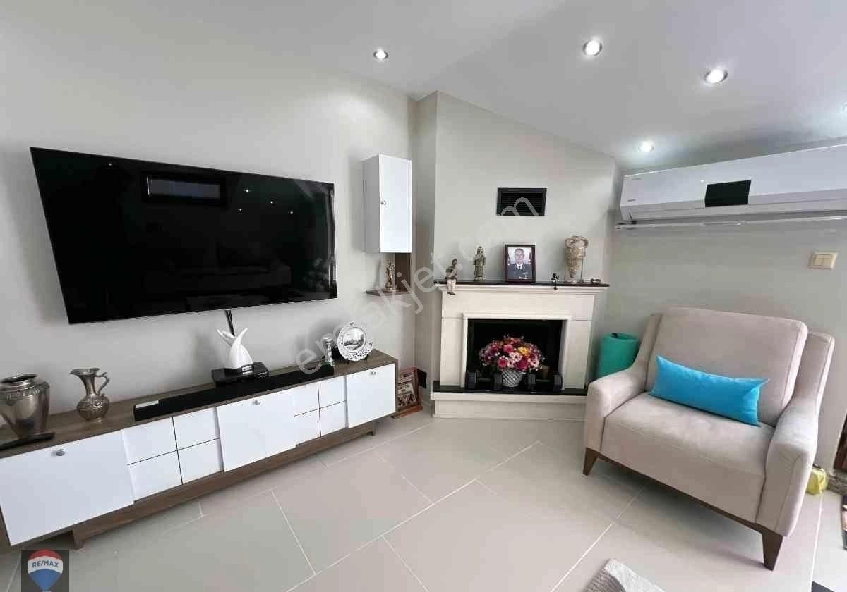 Çınar'da Özel Dekorasyonlu 3+2 Manzaralı Dubleks - Görsel 19