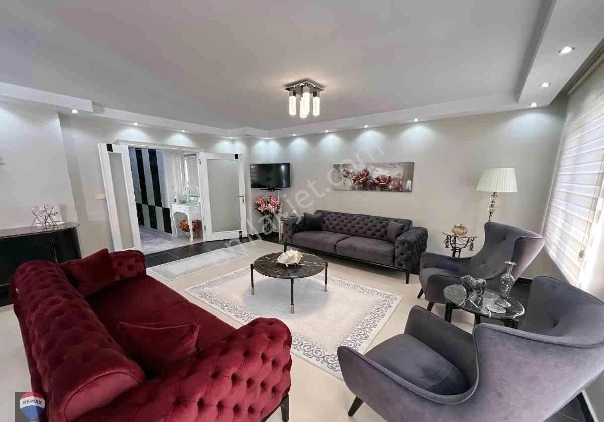 Çınar'da Özel Dekorasyonlu 3+2 Manzaralı Dubleks - Görsel 2