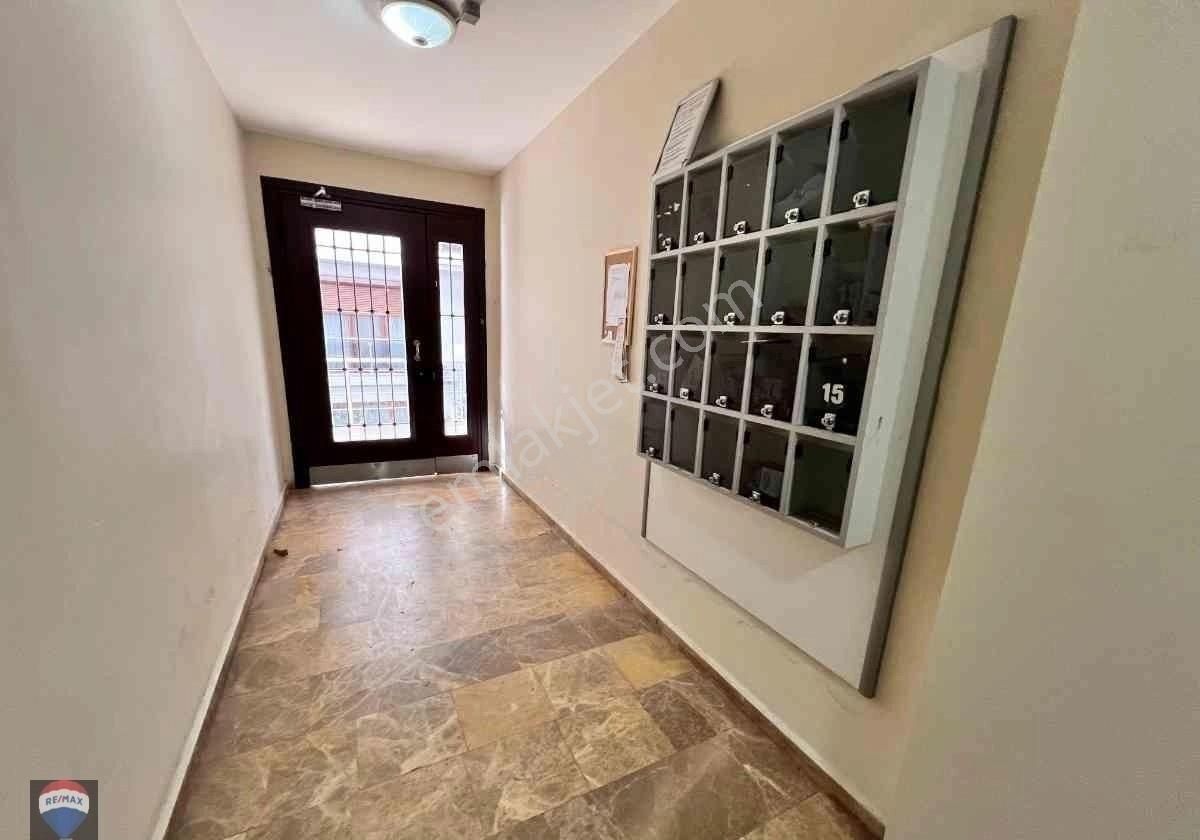 Çınar'da Özel Dekorasyonlu 3+2 Manzaralı Dubleks - Görsel 3