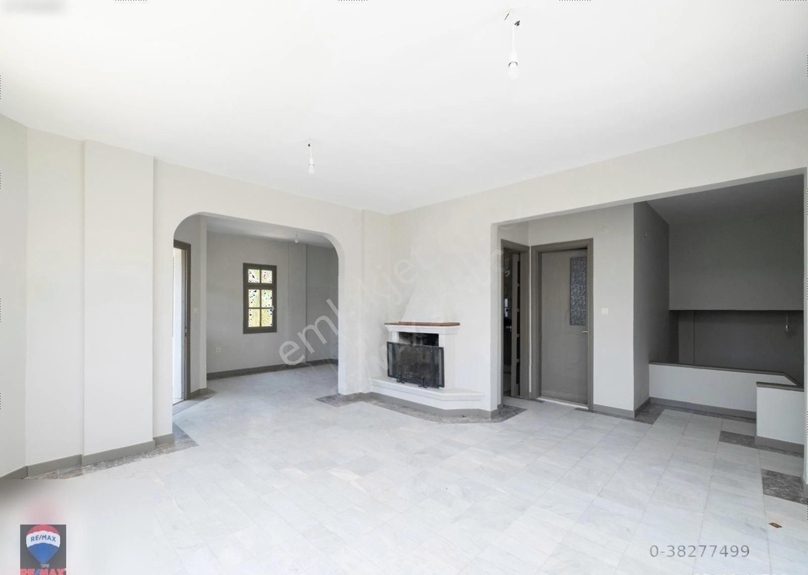Bodrum Eskiçeşme'de Deniz Manzaralı 4+1 Müstakil Villa! - Görsel 14