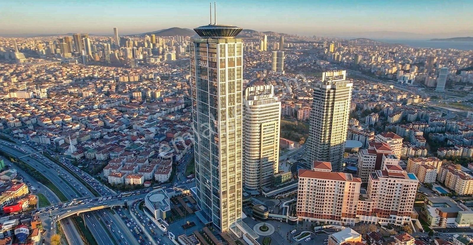 Ataşehir Fetih Satılık Daire Emaar Avm Heights Blok Panoramik İstanbul Ve Adalar Manzaralı 3,5+1 Eşyalı Lüks Daire