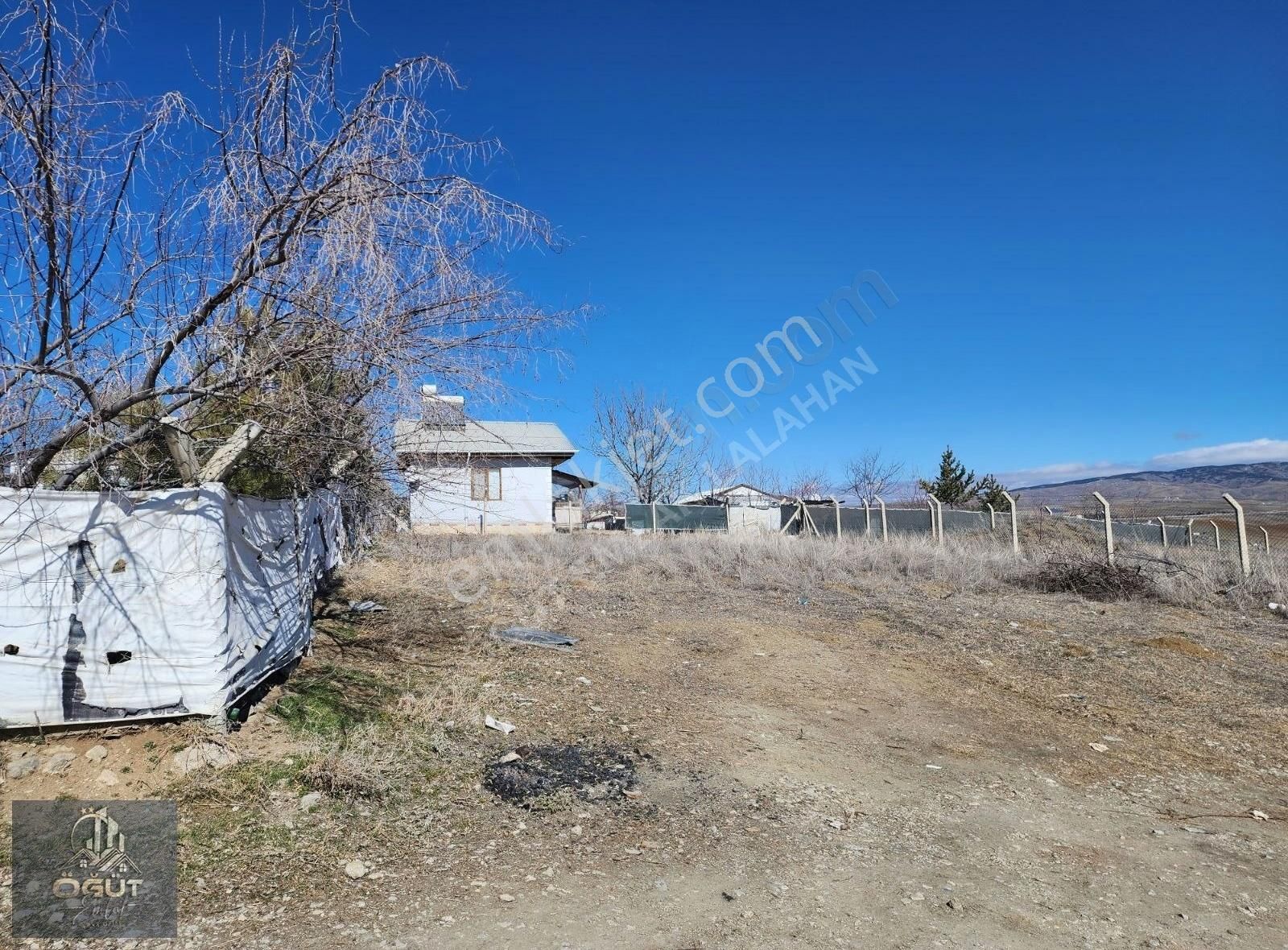 Karşıyakada Etrafı Çevrili Manzaralı Köşe Tek Tapu Arsa..... - Görsel 7