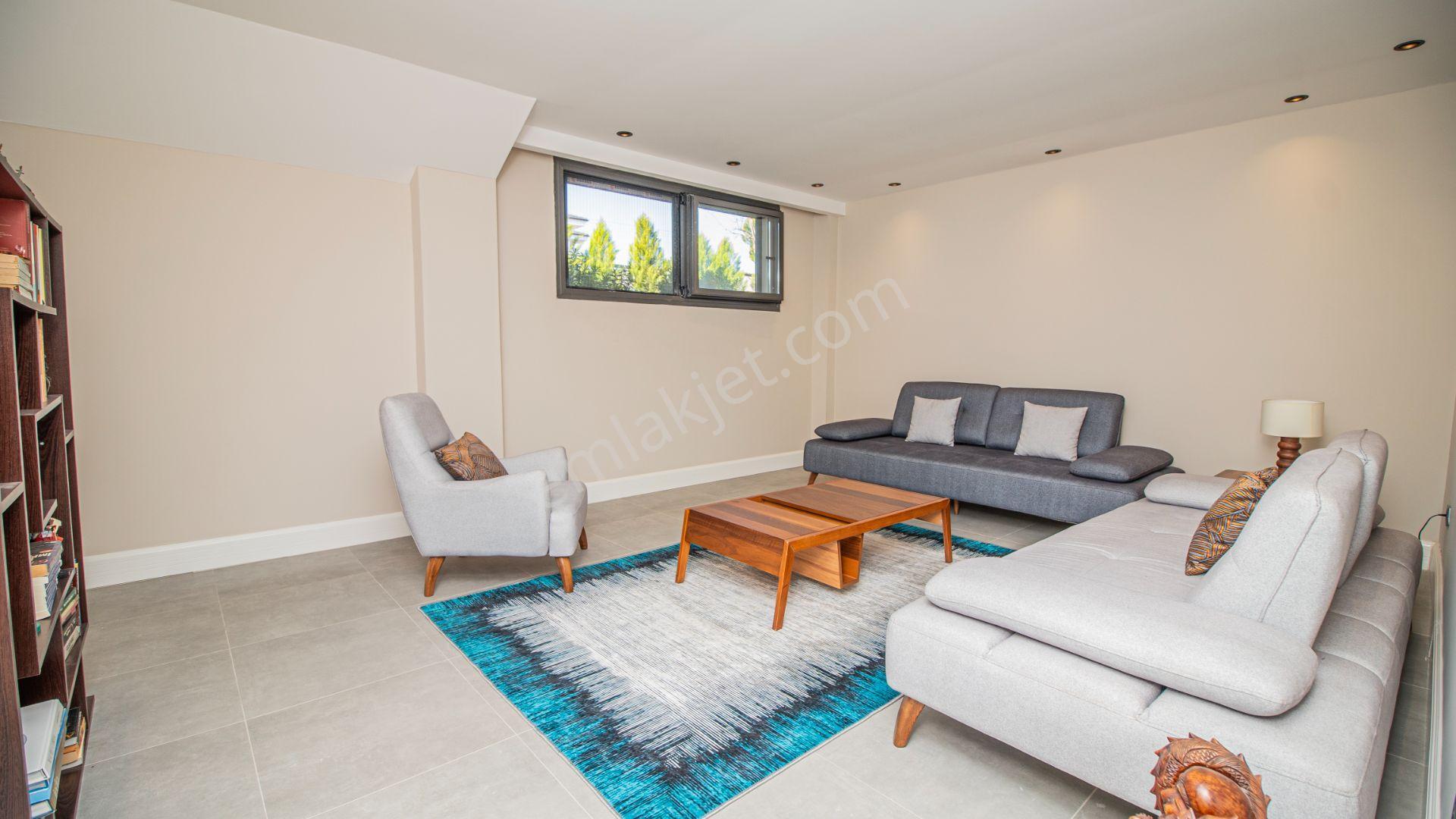 Antalya Döşemealtı Yeşilbayır'da 7+1 Satılık Modern Lüks Villa - Görsel 33
