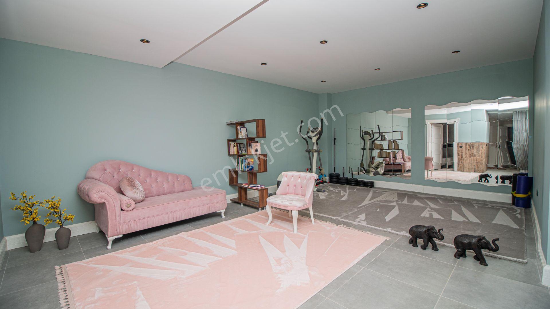 Antalya Döşemealtı Yeşilbayır'da 7+1 Satılık Modern Lüks Villa - Görsel 34