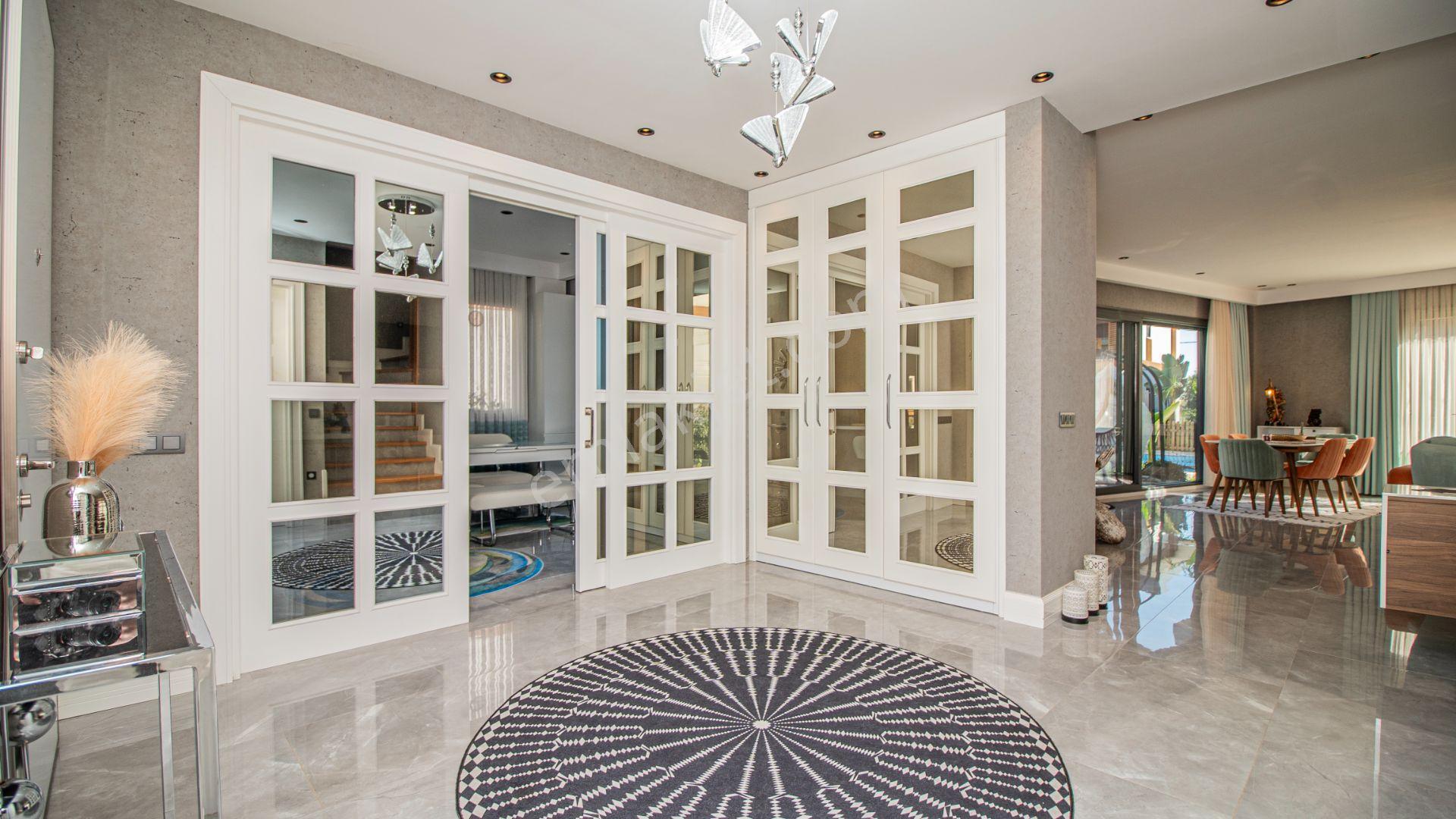 Antalya Döşemealtı Yeşilbayır'da 7+1 Satılık Modern Lüks Villa - Görsel 15