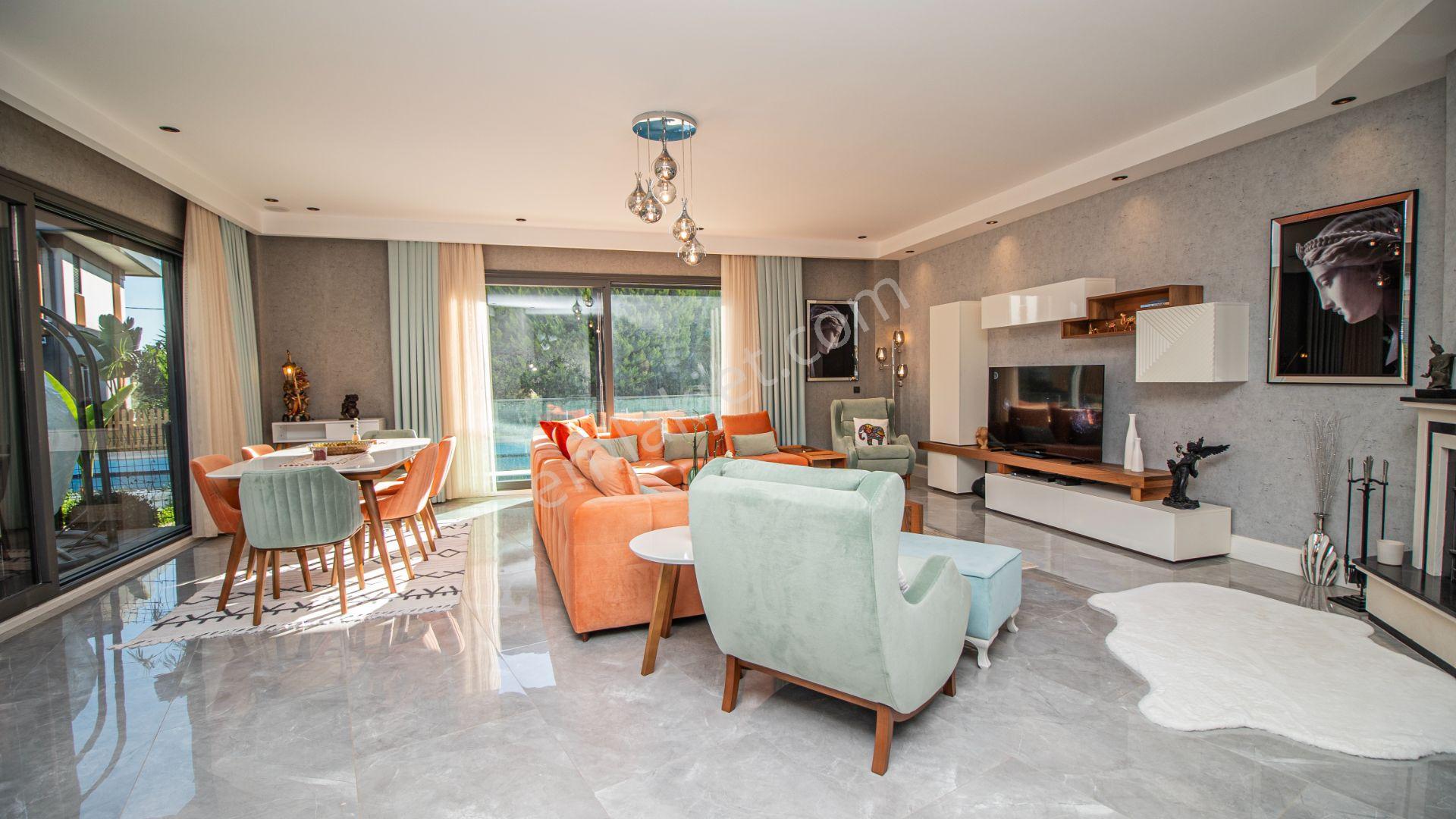Antalya Döşemealtı Yeşilbayır'da 7+1 Satılık Modern Lüks Villa - Görsel 13
