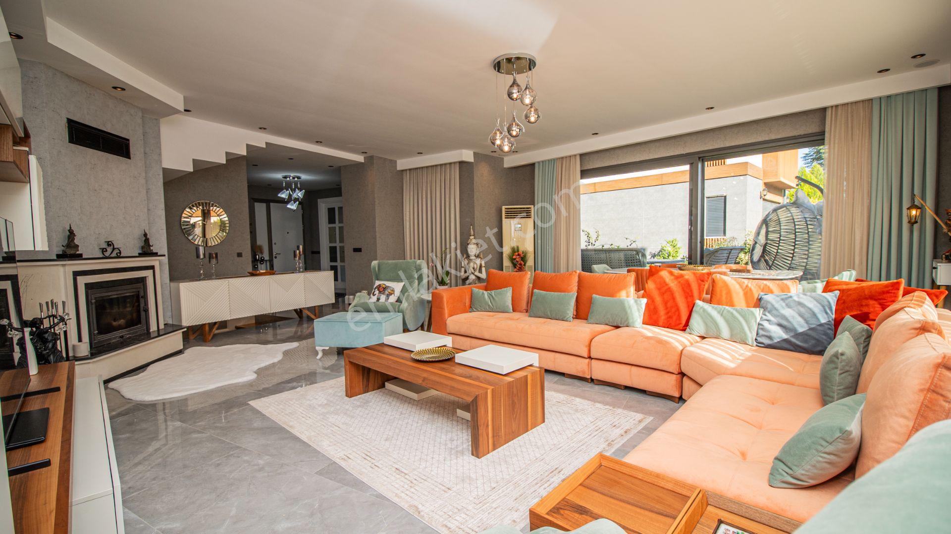 Antalya Döşemealtı Yeşilbayır'da 7+1 Satılık Modern Lüks Villa - Görsel 14