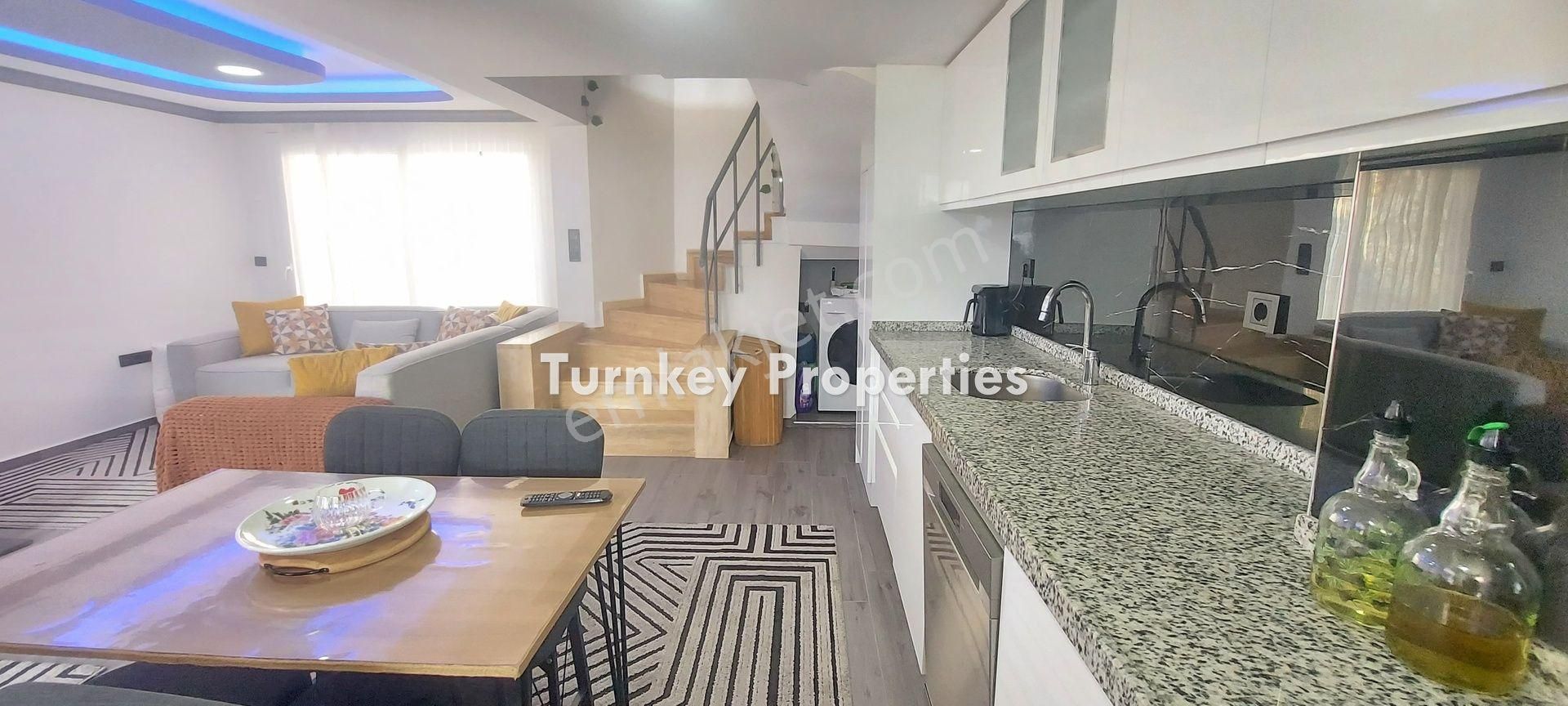 Boğaziçi'nde Denize Sıfır Site İçinde Deniz Manzaralı Satılık Bahçeli Villa - Görsel 14