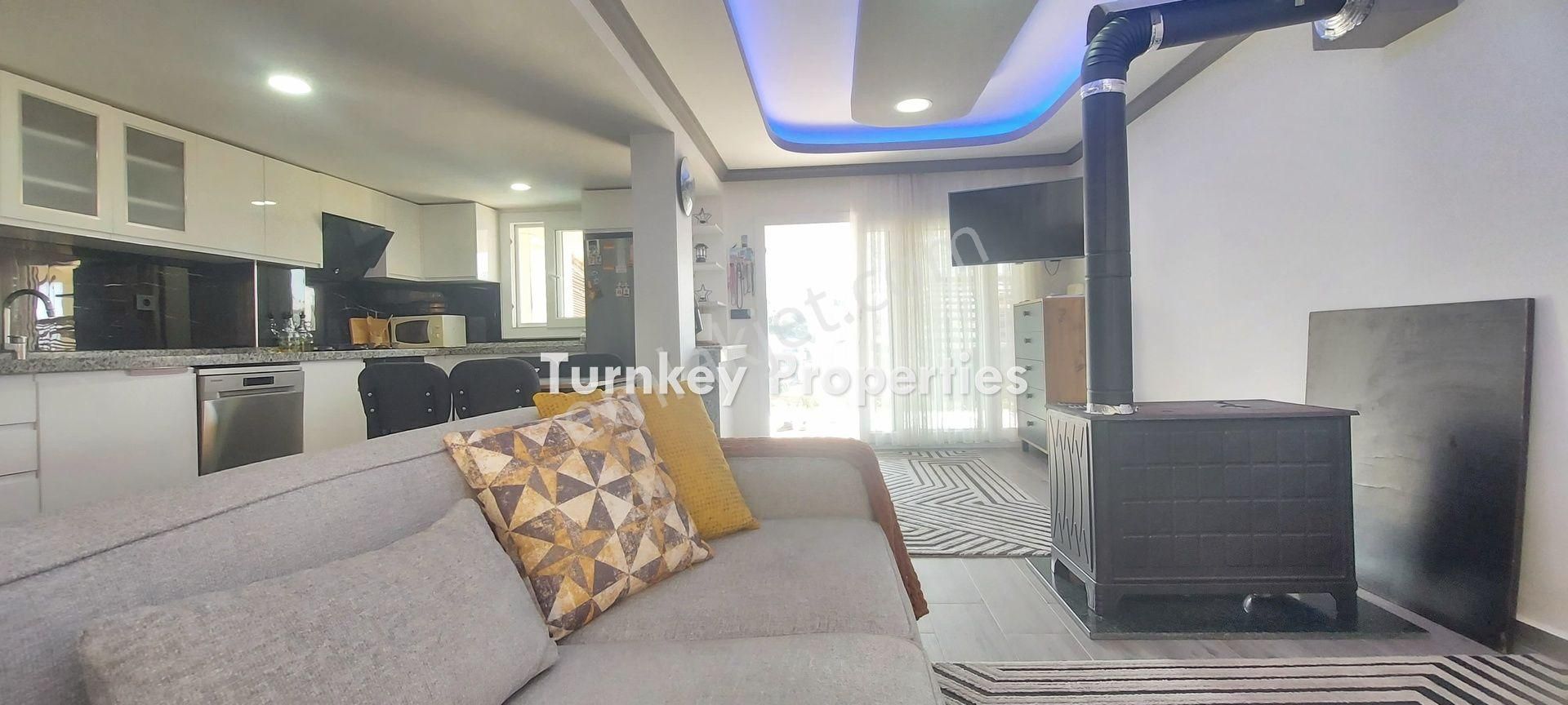 Boğaziçi'nde Denize Sıfır Site İçinde Deniz Manzaralı Satılık Bahçeli Villa - Görsel 11