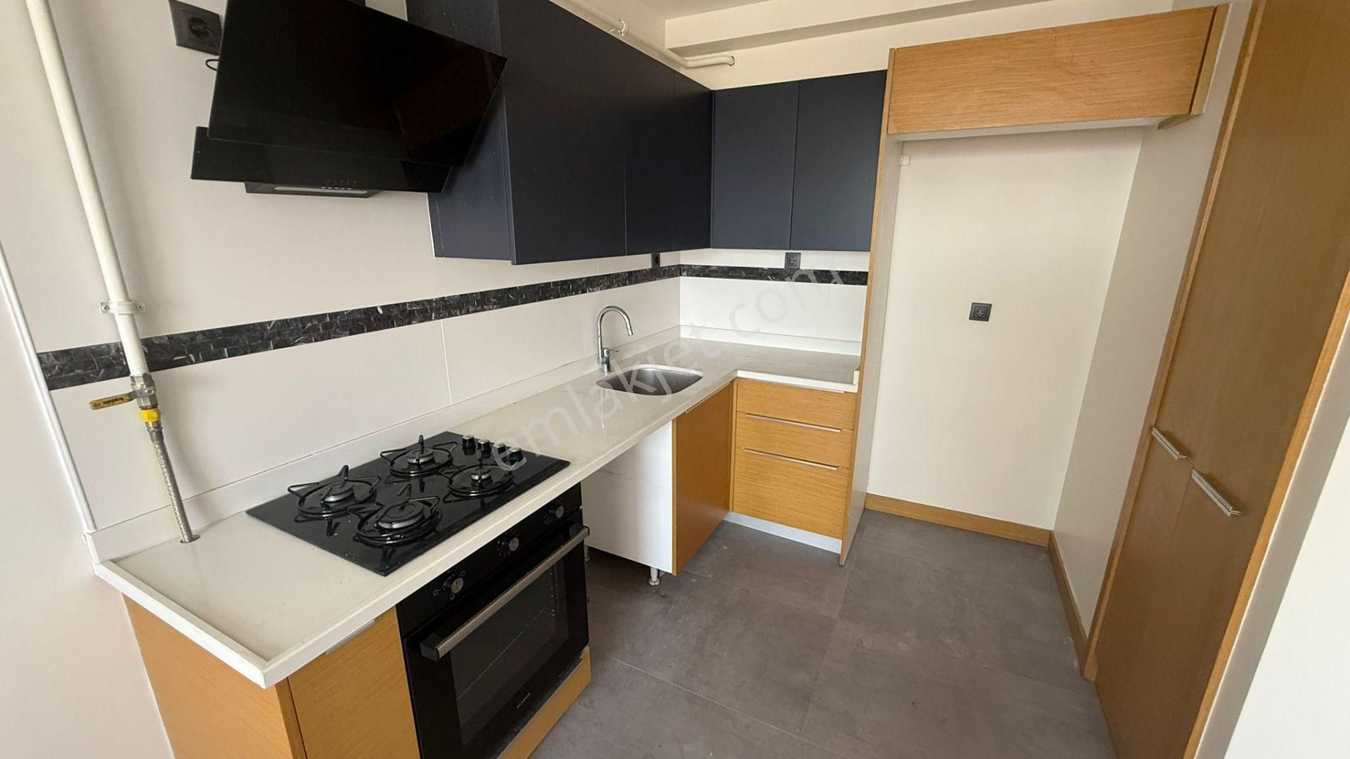 Zorlu Gayrimenkul'den Cemalpaşa Mah'de 1+1 Aylık Kiralık Donanımlı Daire - Görsel 21