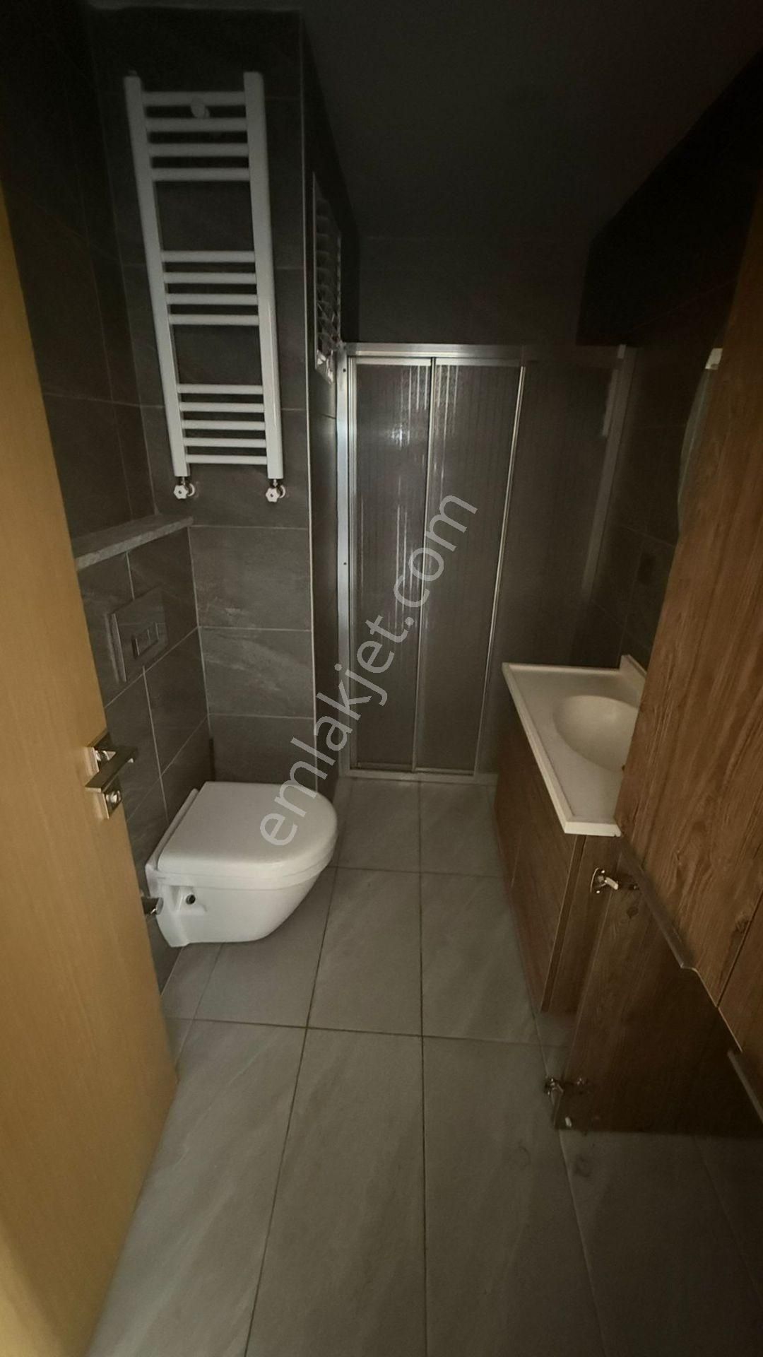 Zorlu Gayrimenkul'den Cemalpaşa Mah'de 1+1 Aylık Kiralık Donanımlı Daire - Görsel 8