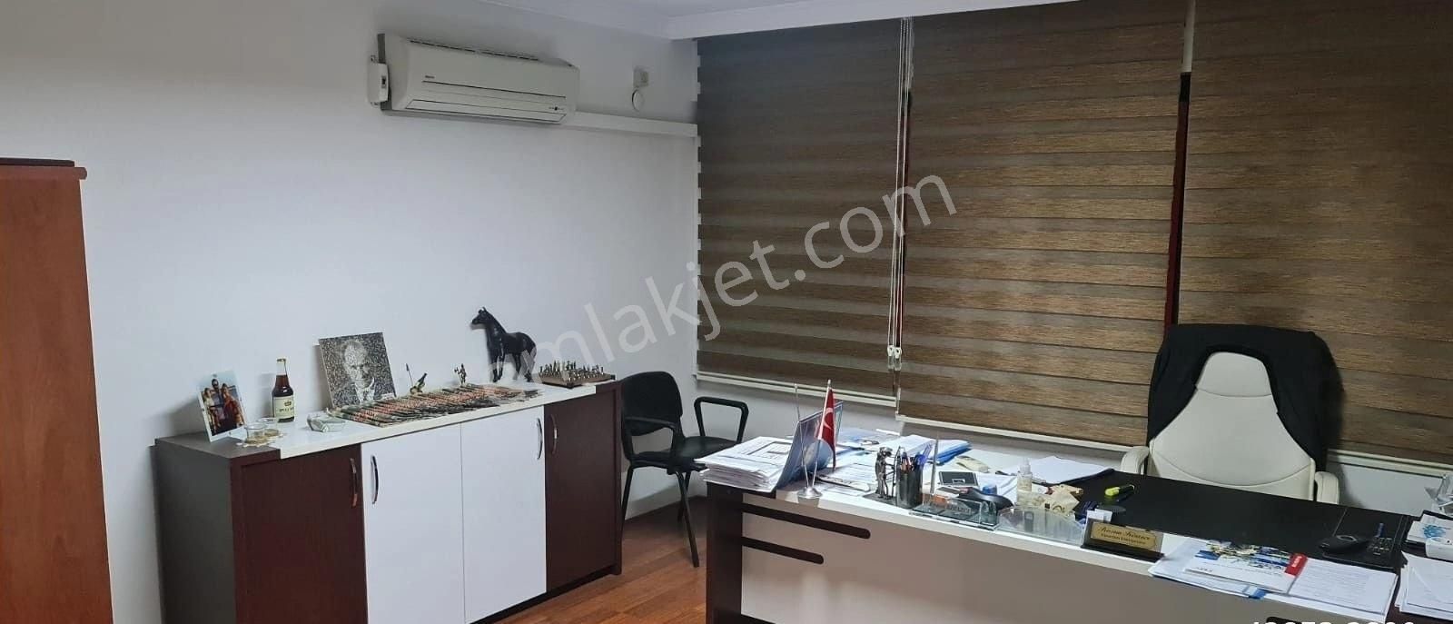 Karşıyaka Tuna Kiralık Ofis Karşıyaka Arabacılar Sokakta Kiralık İşyeri