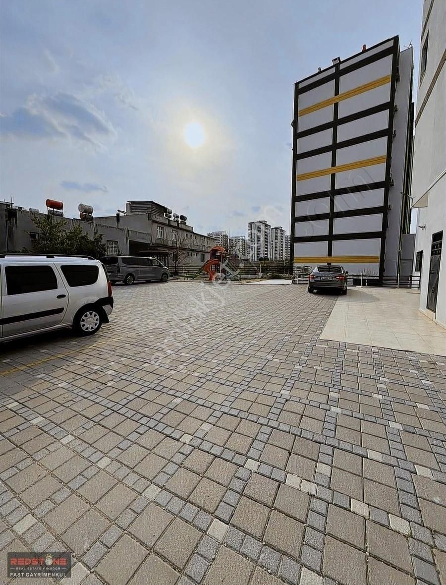 İzzet Begoviç Blv Üzeri Her Kat Tek Daire 4+1 Kaçmaz! - Görsel 3