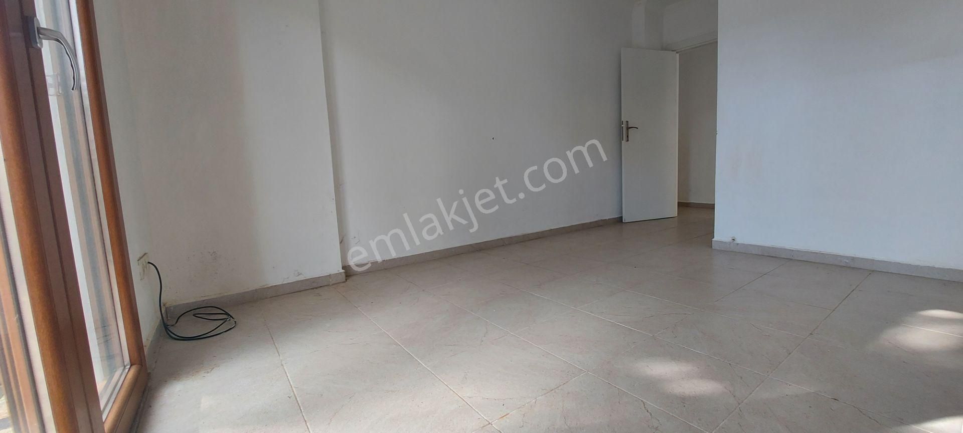 Tamamen Müstakil Geniş Bahçe Kullanımlı Satılık Tek Katlı Villa - Görsel 22