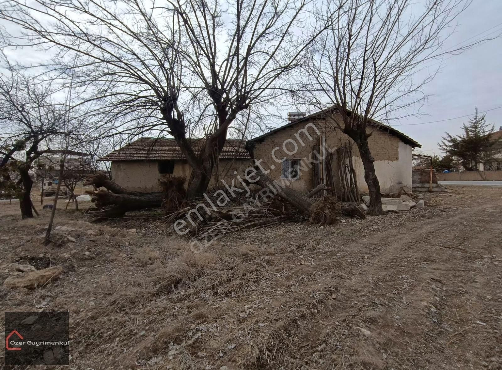 Yeşilyurt Dilek Satılık Ticari İmarlı Özer Gayrimenkulden Dilek De Ticari + Konut İmarlı Satılık Arsa