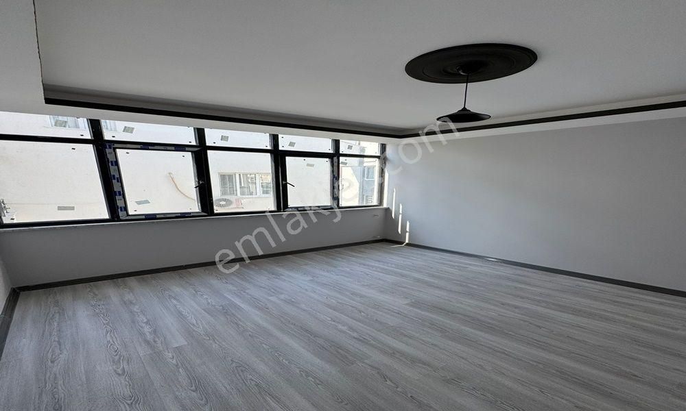 Didimde Merkezi Konumda 4+1 Sıfır Yapılı Dubleks