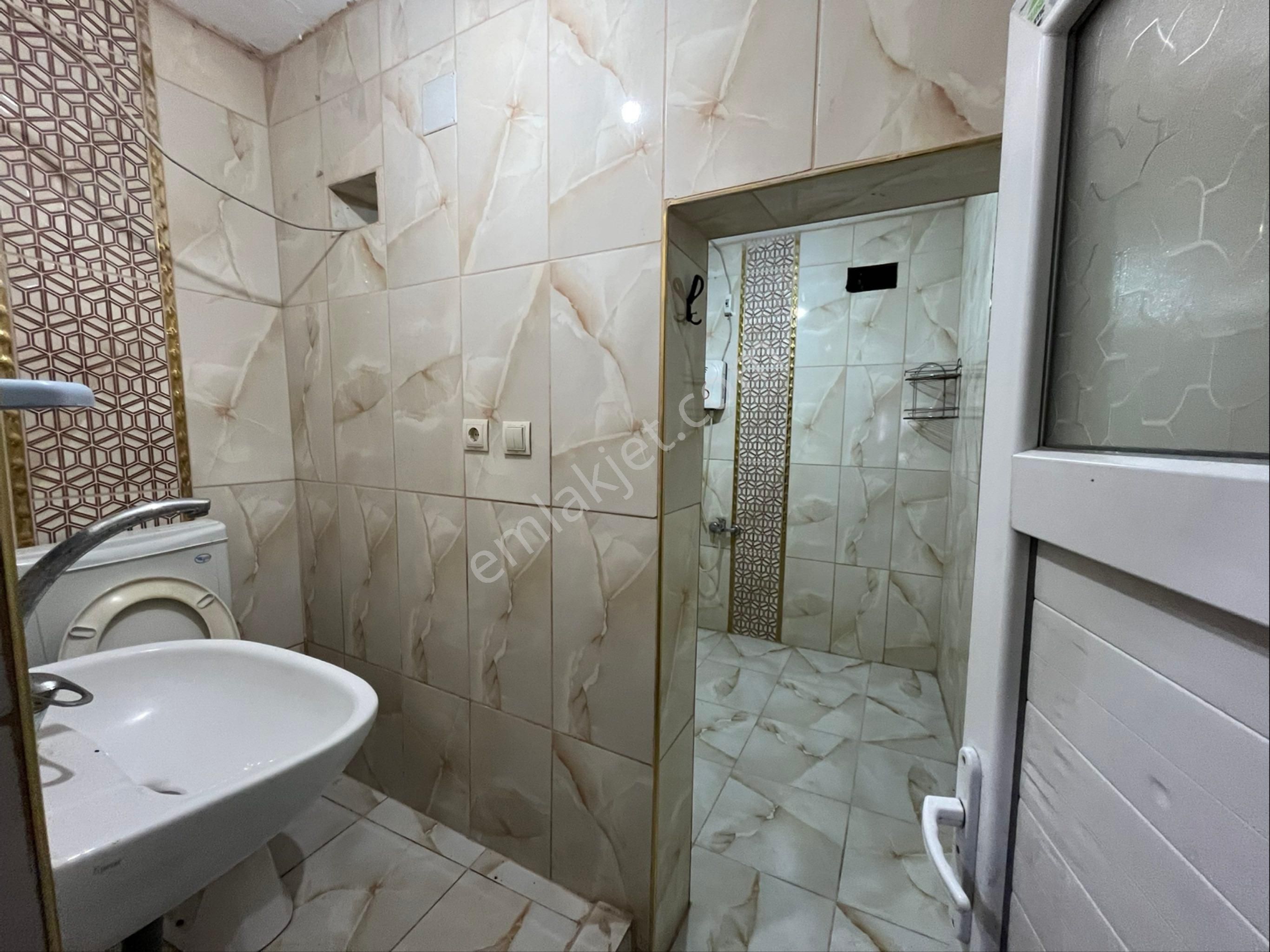 19 Mayıs Mahallesi Spor Kompleksi Civarı Satılık Bahçeli Ev - Görsel 12