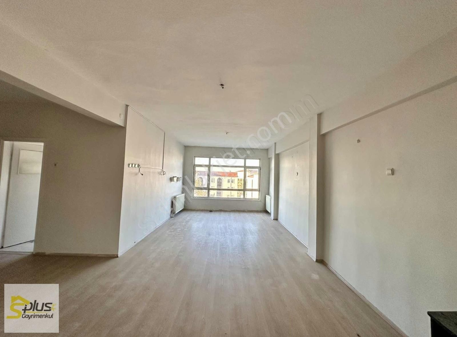 Kütahya Merkez Fatih Kiralık Daire S Plus'dan Fatih Mh Milli Eğitim Karşısı 2+1 Bakımlı Daire