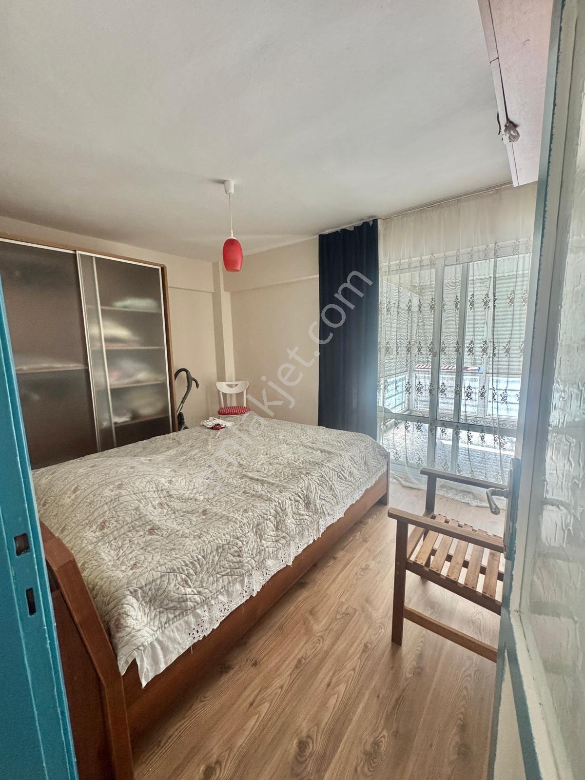 2+1 Masrafsız Merkezi Konumda Marmara 7 Sitesi Denize 100 M Fırsat Daire - Görsel 12
