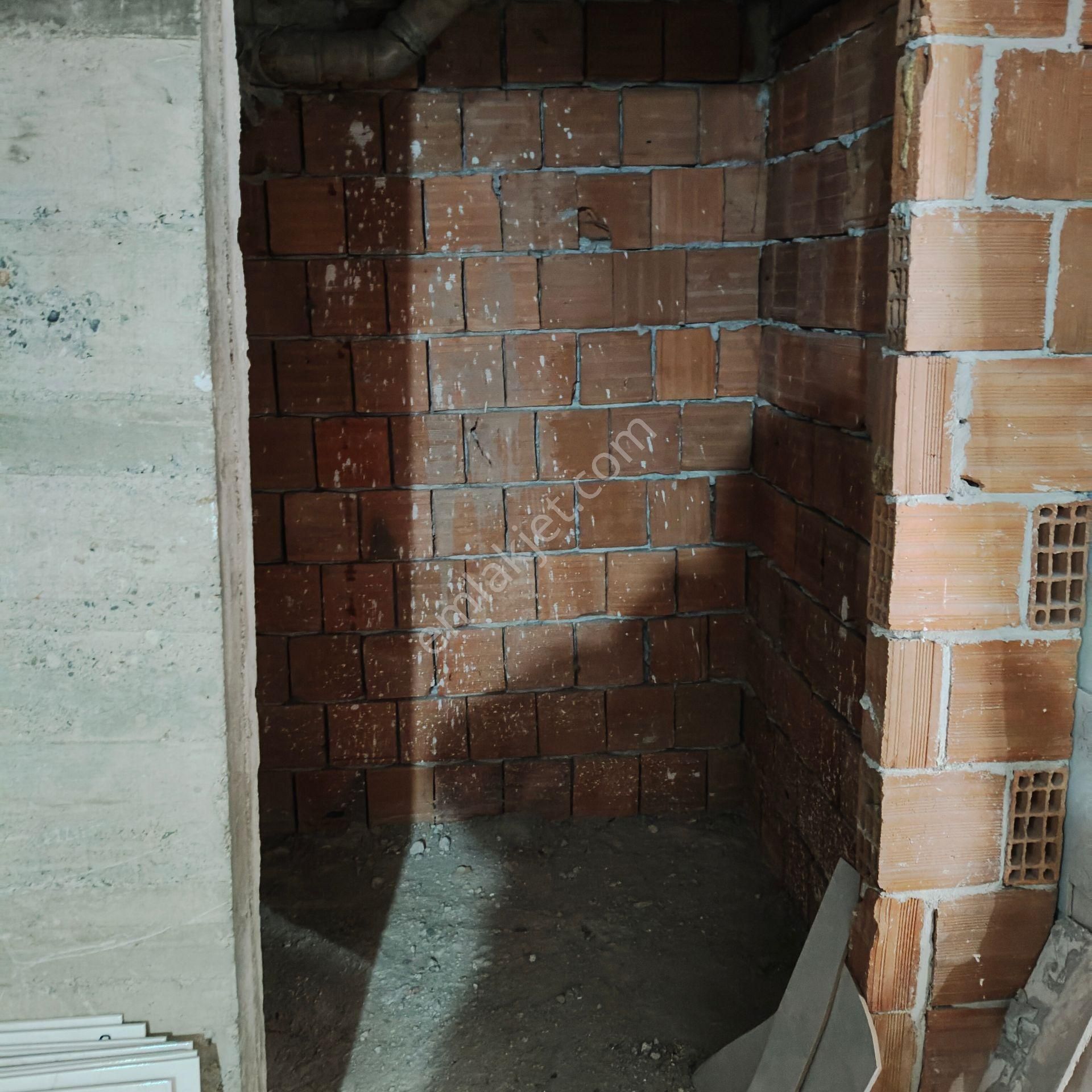 Sincan Merkez Depo Garaj Artı Dükkan Araç Takas Lı 195 M2 - Görsel 19