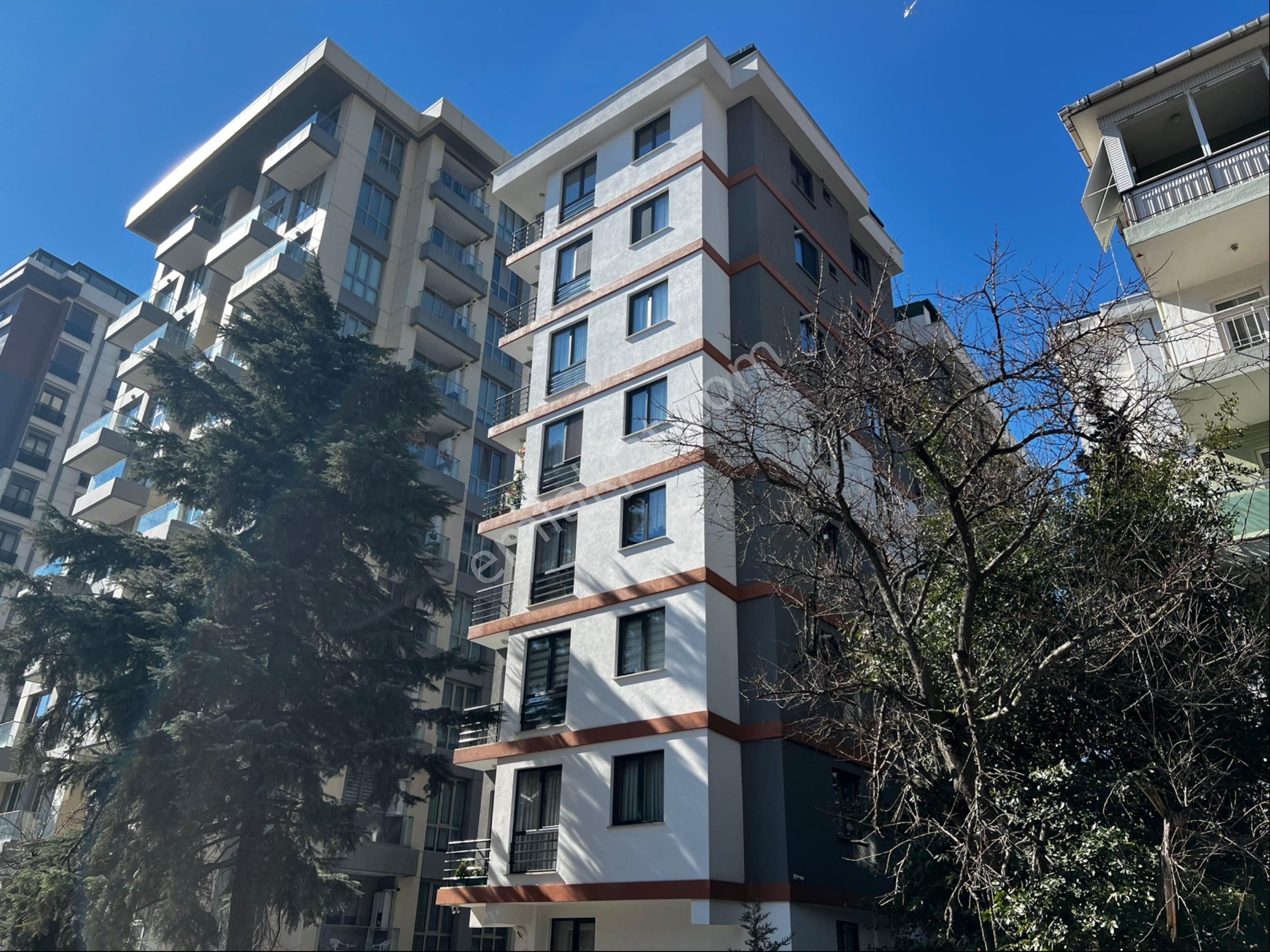 Kadıköy Bostancı Satılık Daire Bostancı Metroya Yürüme Mesafesinde 3+2 Dubleks