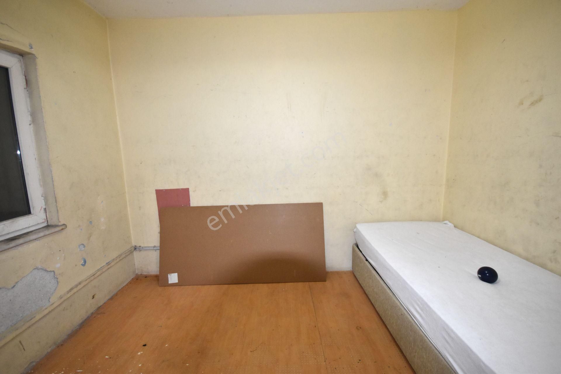Erva Emlak'tan Sefaköy Merkez'de 60m2 Düz Ayak Kiralık İş Yeri - Görsel 6