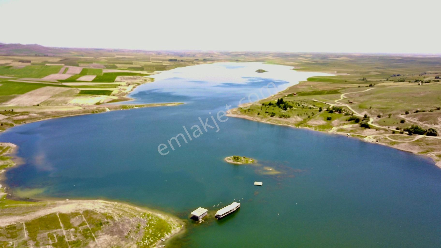 Yozgat Merkez Esenli Köyü (Çay) Satılık Konut İmarlı Esenli'nin Gözde Parsellerinden 1160m2 Tek Tapu Satılık İmarlı Arsa Baraj Manzaralı