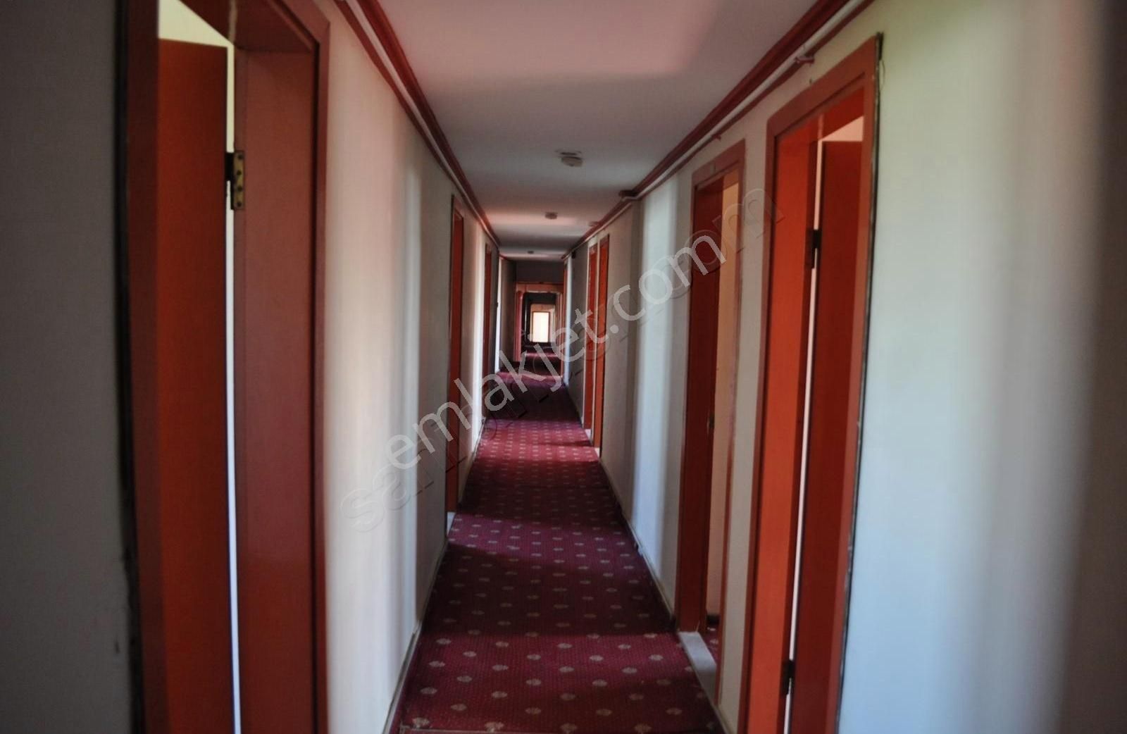 Büyükçekmece Celaliye De E-5e Sıfır Ful Deniz Manzaralı Otel - Görsel 9