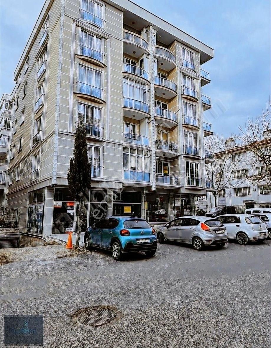 Berrak Gayrimenkul'den Satılık Dükkan - Görsel 4