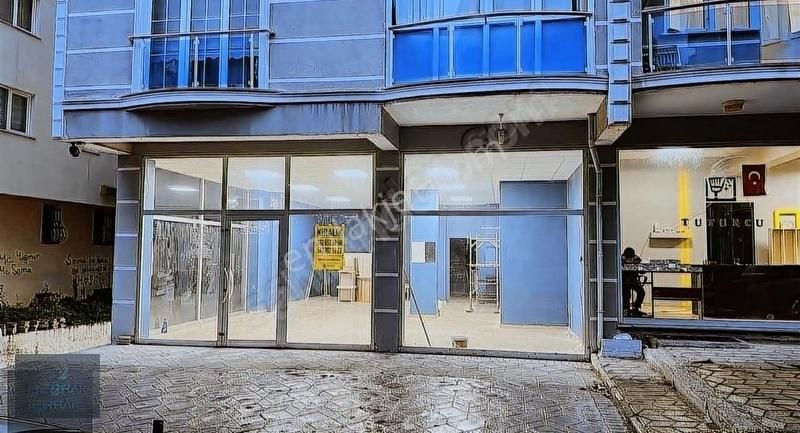Berrak Gayrimenkul'den Satılık Dükkan