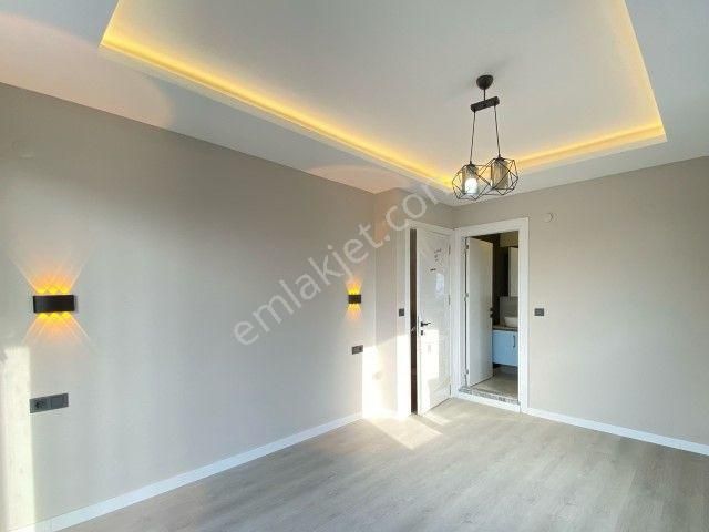 Seferihisarda Sıfır 3+1 Satılık Lüks Müstakil Villa - Görsel 33