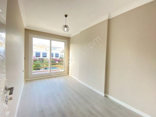 Seferihisarda Sıfır 3+1 Satılık Lüks Müstakil Villa - Görsel 15