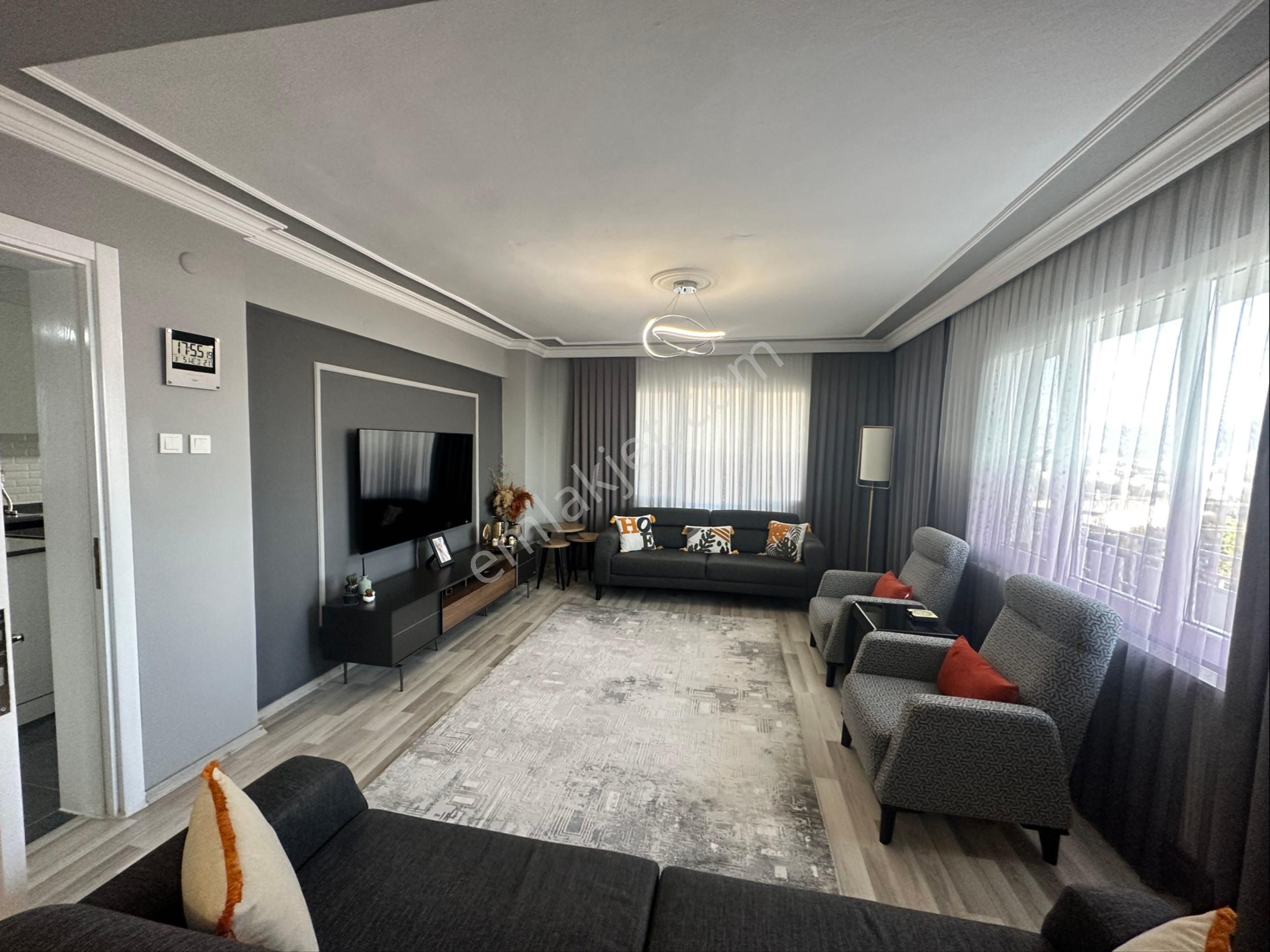 Kızılay Mahallesinde 2+1 Manzaralı Köşe Konumda Ara Kat Daire - Görsel 26