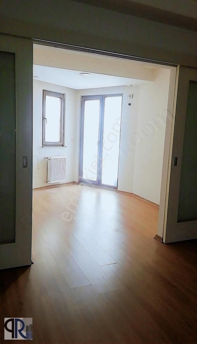 Esenyurt Barbaros Hayrettin Paşa Satılık Residence Papatya Residence 2 Metrobüse 5 Dakika Boş Stüdyo Tarzı 1+1