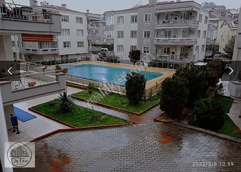 Nilüfer Çamlıca Satılık Daire Çamlıca Mahallesinde 3+1 Havuzlu Site İçi Güzel Konumlu Daire