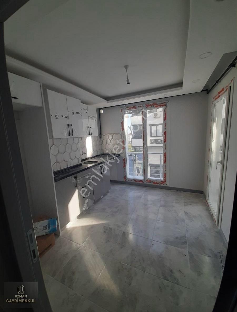 Avcılar Ambarlı Satılık Daire Avcılar Ambarlı Mh. Sıfır Bina Güney Cephe 2+1 Daire