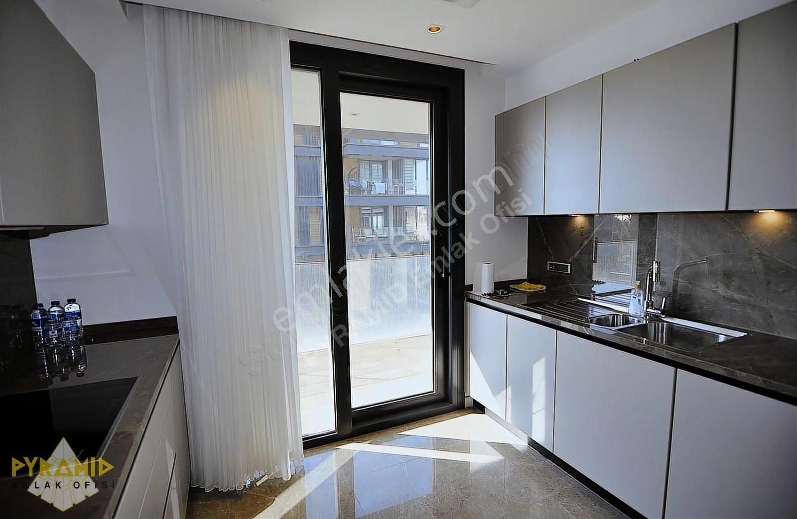 Pyramıd'den Cer İstanbul Projesi Teras-balkonlu 2+1 Lüx Daire - Görsel 7